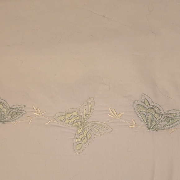 Gracious Home Luxury Farfalle Green Twin Duvet, Retail Price $395.00US - Picture 8 of 10